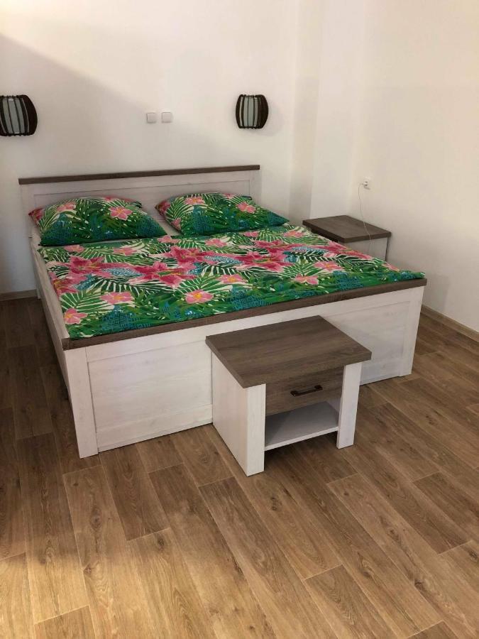 Apartmany Doris Литомержице Экстерьер фото