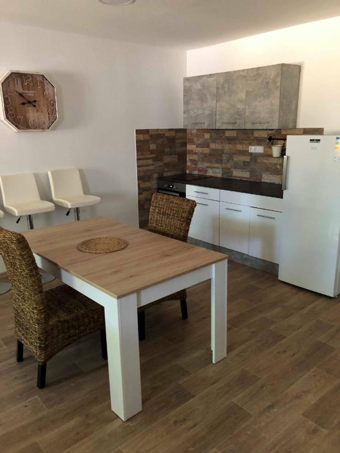 Apartmany Doris Литомержице Экстерьер фото
